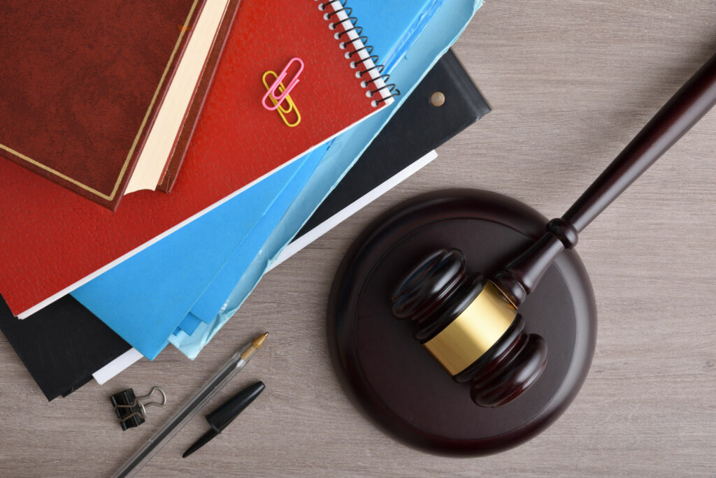 Top 10 Easiest law schools to Get into in California